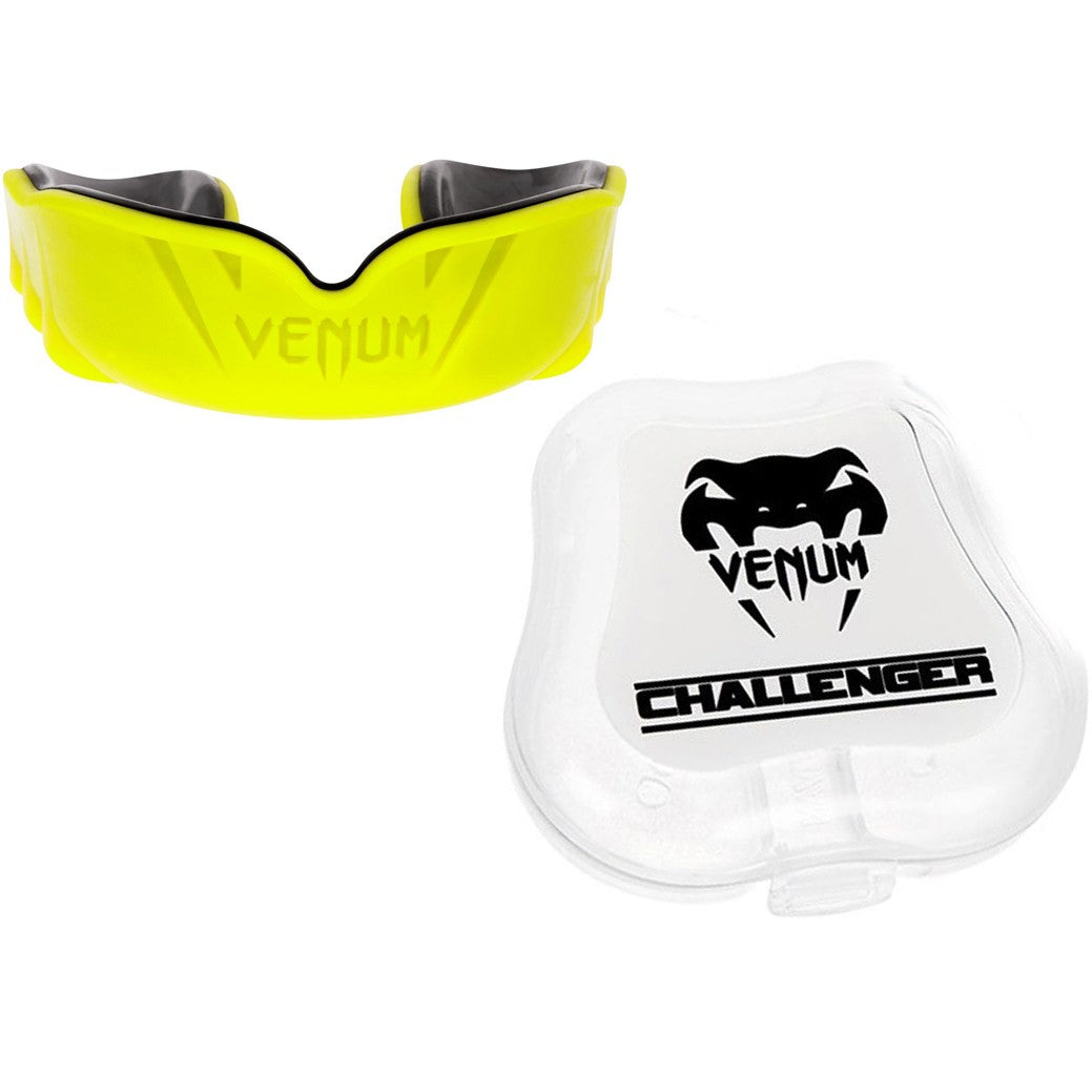 new Venum Challenger Mouthguard - Black/Yellow