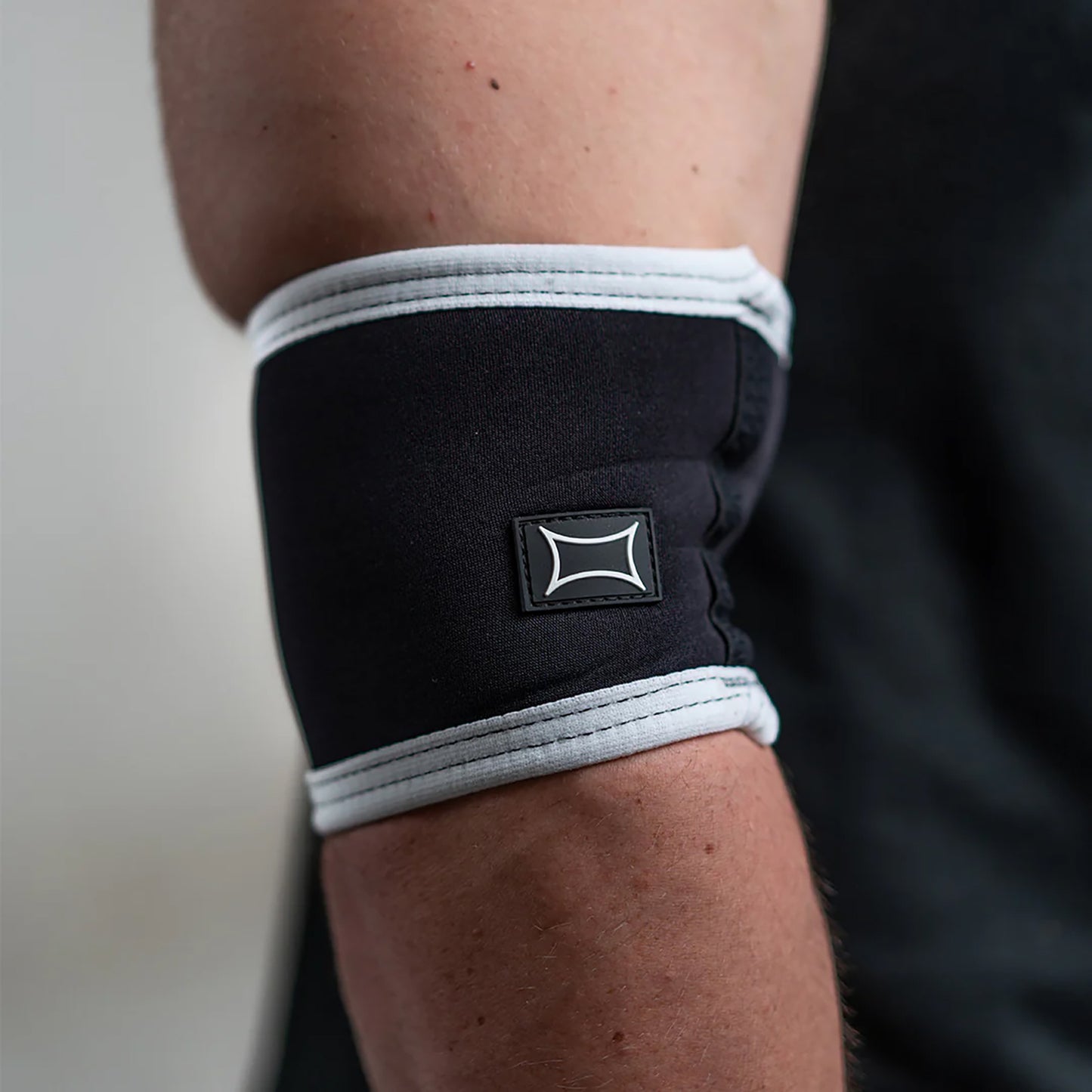 new Sling Shot Raw Compression Elbow Sleeves by Mark Bell - Black